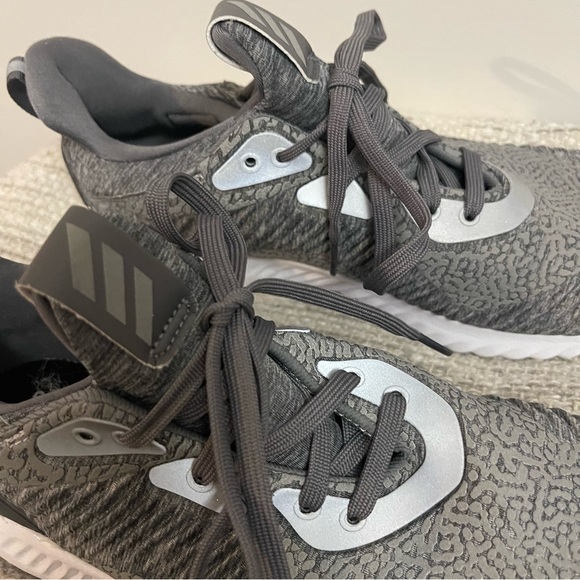 Mens Adidas Alphabounce Grey 6.5 USA - Picture 6 of 11